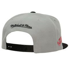 MLB Chicago White Sox Mitchell & Ness Cooperstown Collection Away Snapback Hat