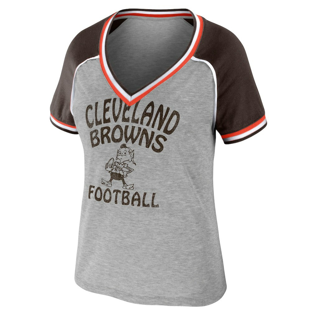 WEAR by Erin Andrews Women's Cropped Raglan Throwback V-Neck T-Shirt - Cleveland Browns