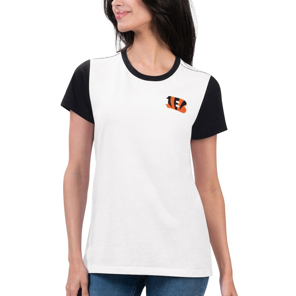 G-III 4Her by Carl Banks Women's Fashion Illustration T-Shirt - Cincinnati Bengals