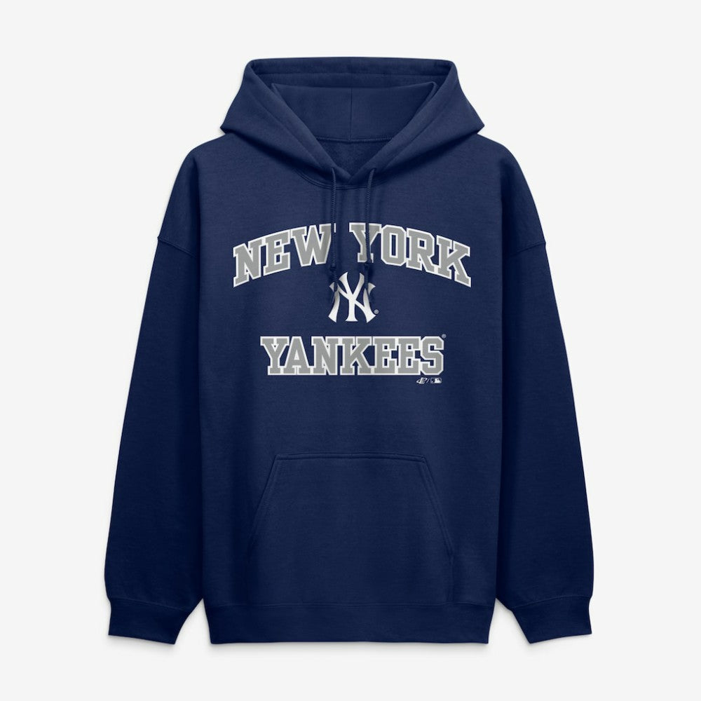 MLB New York Yankees Logo Athletic Heart & Soul Hoodie