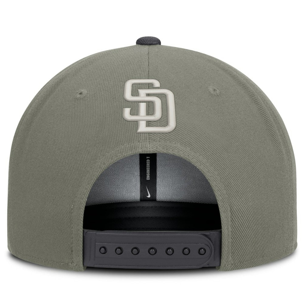 MLB San Diego Padres Nike Pro Dri-FIT Snapback Hat