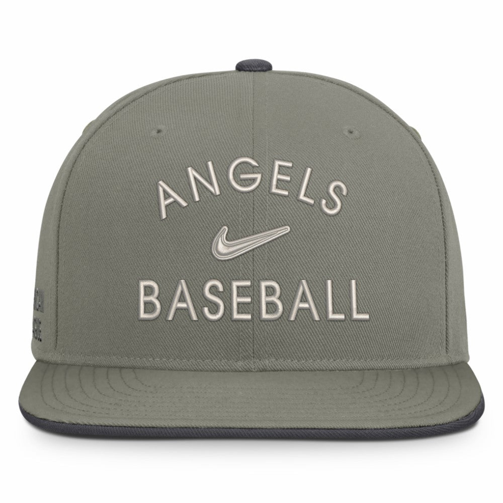 MLB Los Angeles Angels Nike Pro Dri-FIT Snapback Hat