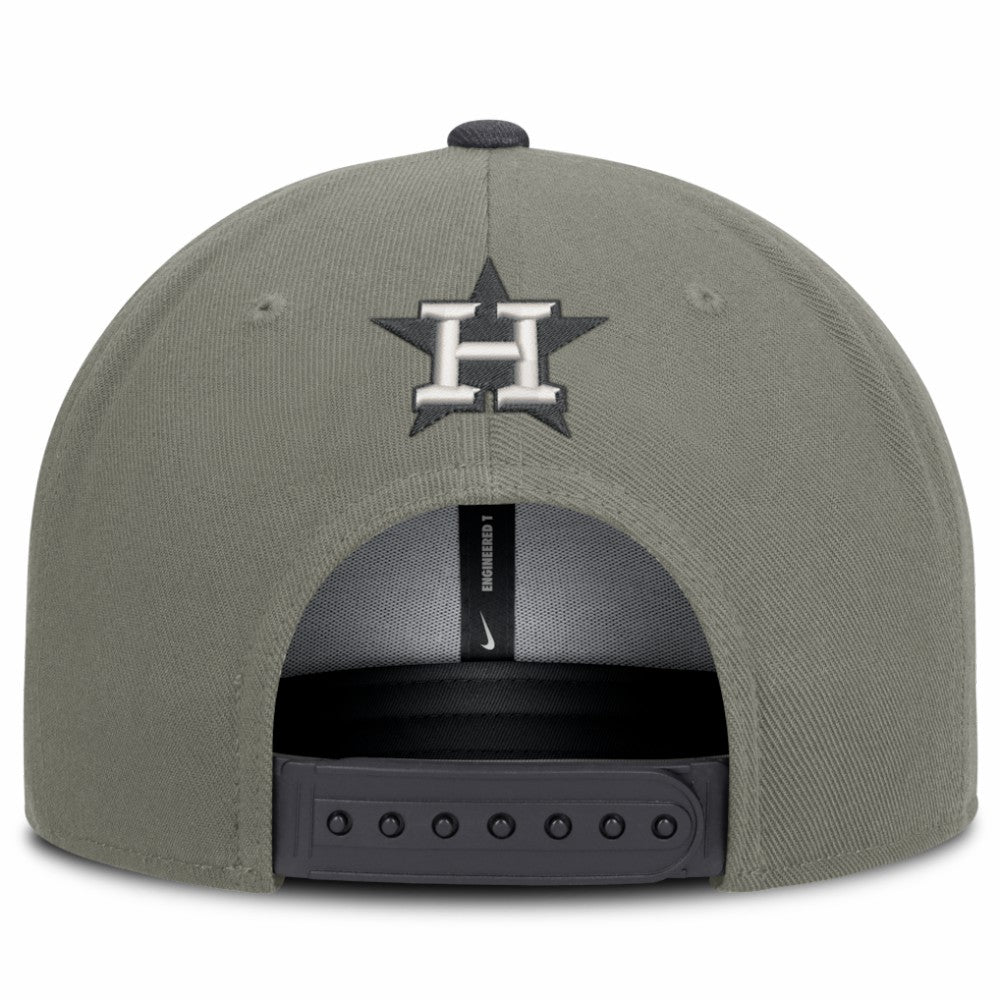 MLB Houston Astros Nike Pro Dri-FIT Snapback Hat