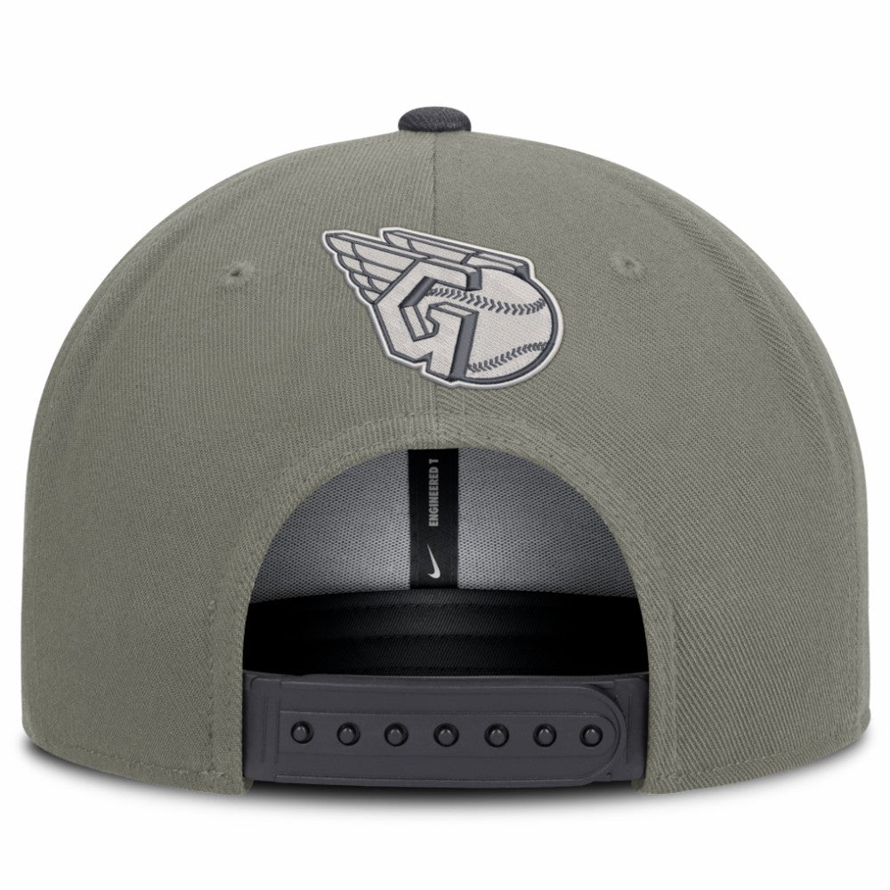 MLB Cleveland Guardians Nike Pro Dri-FIT Snapback Hat
