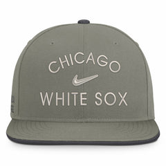 MLB Chicago White Sox Nike Pro Dri-FIT Snapback Hat