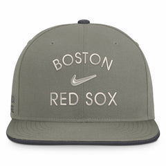 MLB Boston Red Sox Nike Pro Dri-FIT Snapback Hat