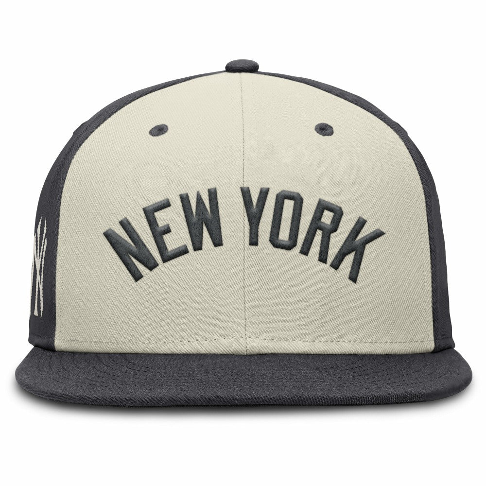MLB New York Yankees Nike Dri-FIT True Fitted Hat