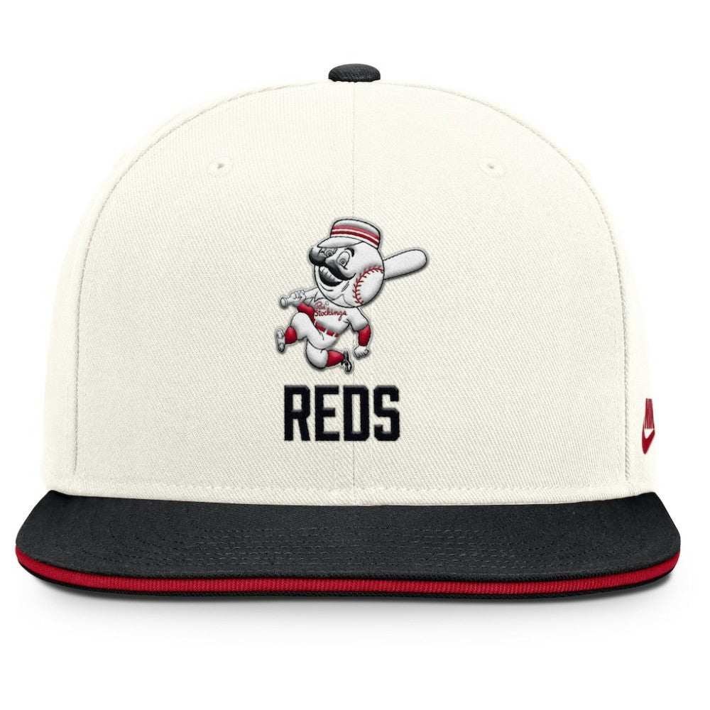MLB Cincinnati Reds Nike Cooperstown Pro Dri-FIT Snapback Hat