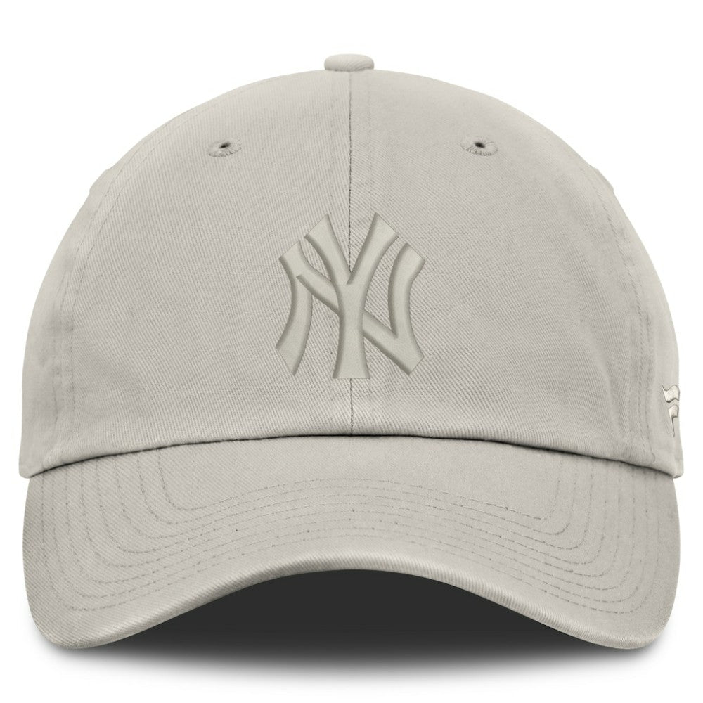 MLB New York Yankees Fanatics Tinge Adjustable Hat