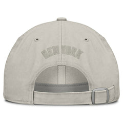 MLB New York Yankees Fanatics Tinge Adjustable Hat