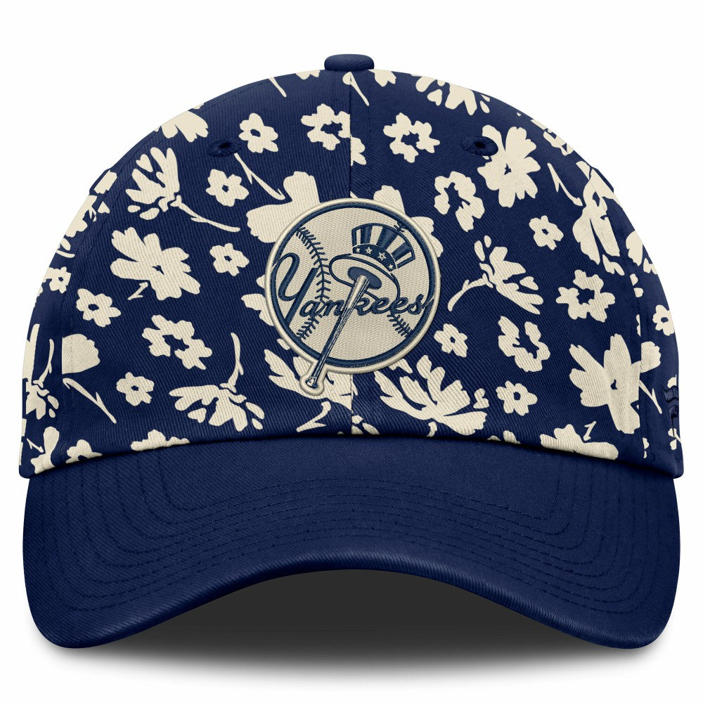 MLB New York Yankees Fanatics Women's Blossom Adjustable Hat