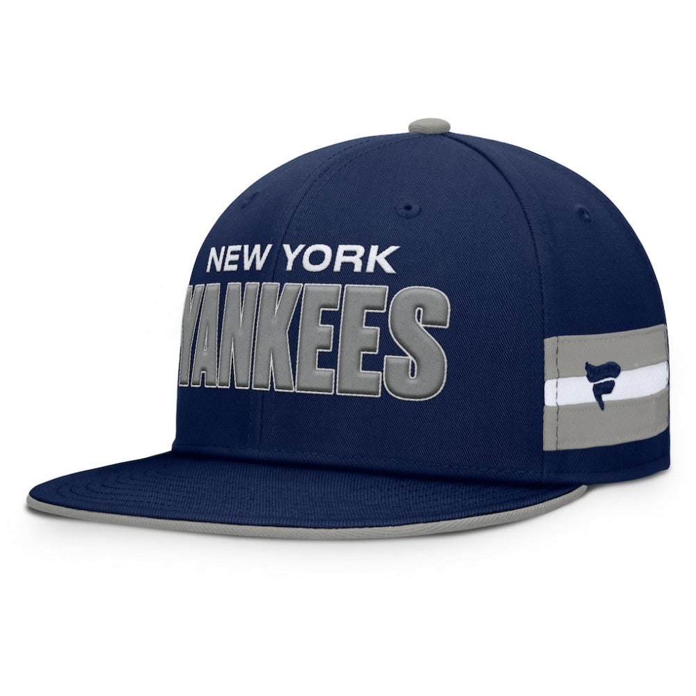 MLB New York Yankees Fanatics Pick Off Fitted Hat