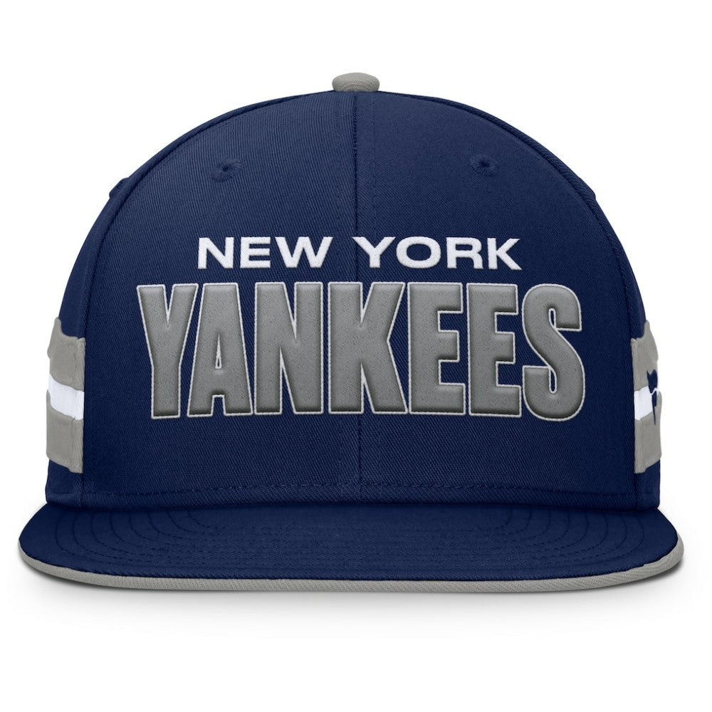 MLB New York Yankees Fanatics Pick Off Fitted Hat