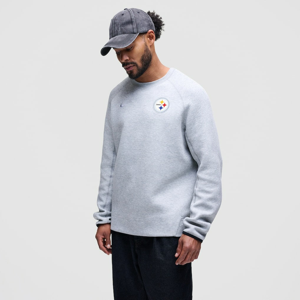 Tech Fleece Raglan Sweatshirt - Pittsburgh Steelers
