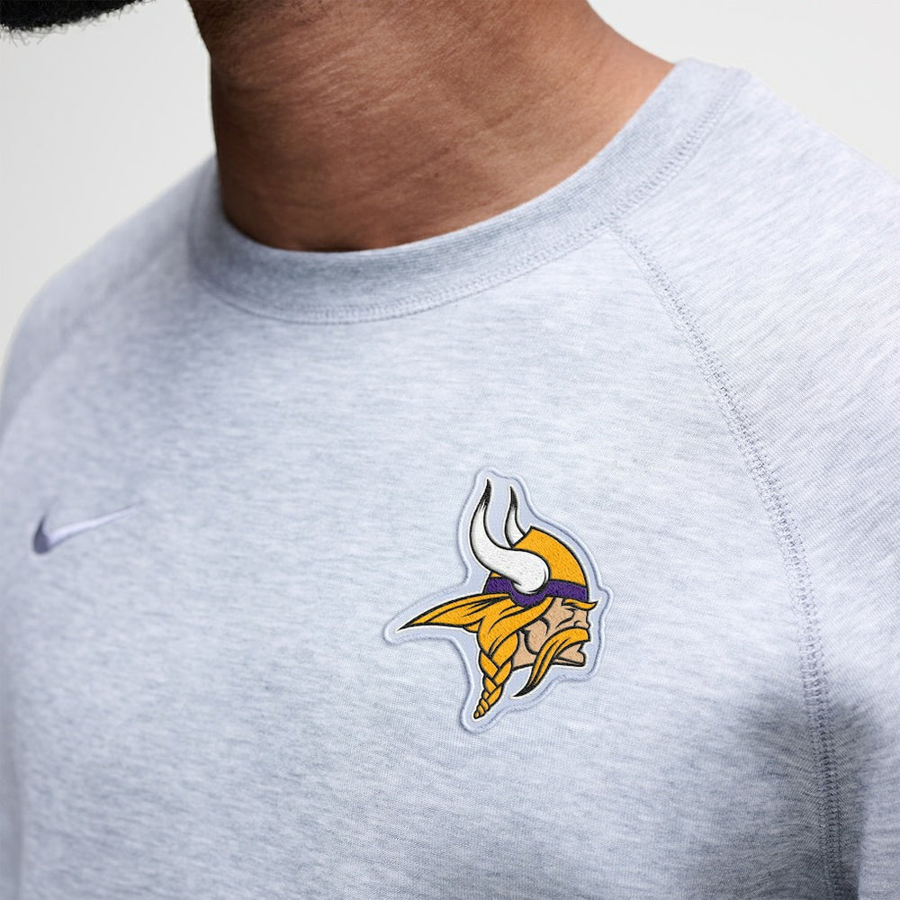 Tech Fleece Raglan Sweatshirt - Minnesota Vikings