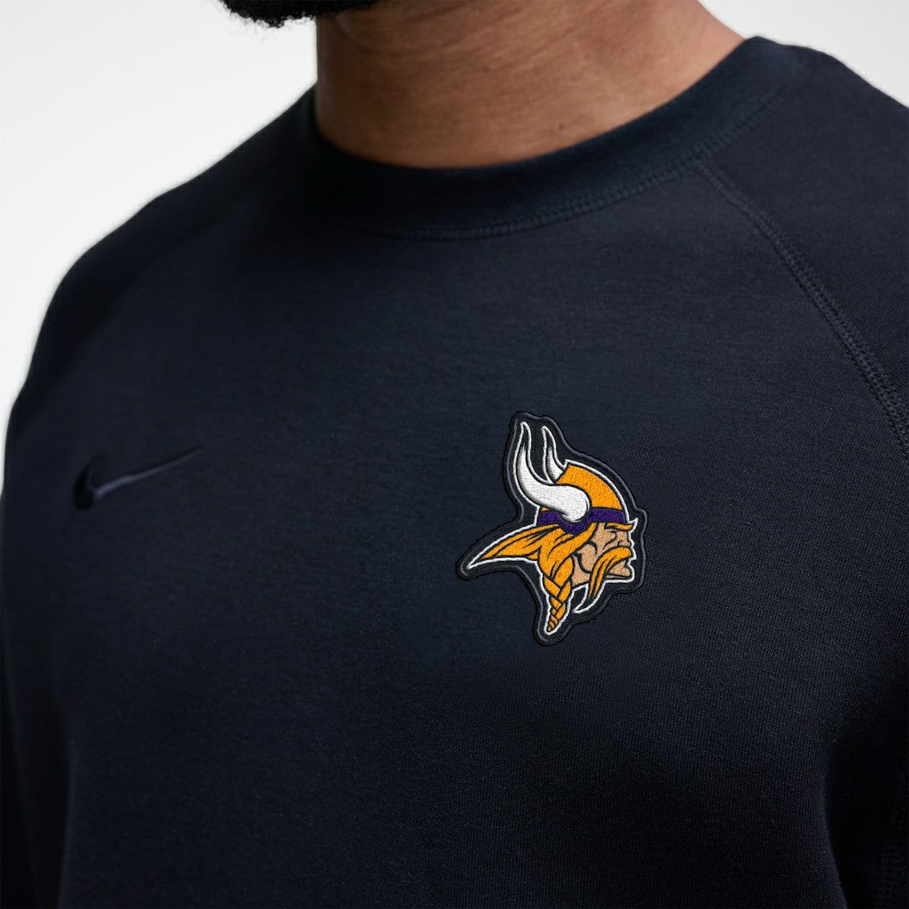 Tech Fleece Raglan Sweatshirt - Minnesota Vikings