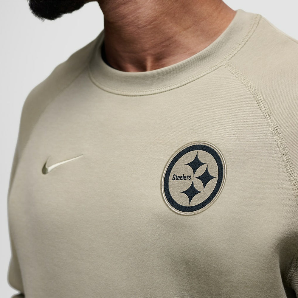 Tech Fleece Raglan Sweatshirt - Pittsburgh Steelers