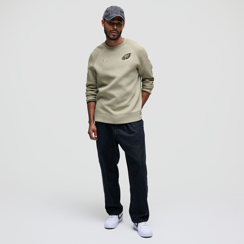 Tech Fleece Raglan Sweatshirt - Philadelphia Eagles