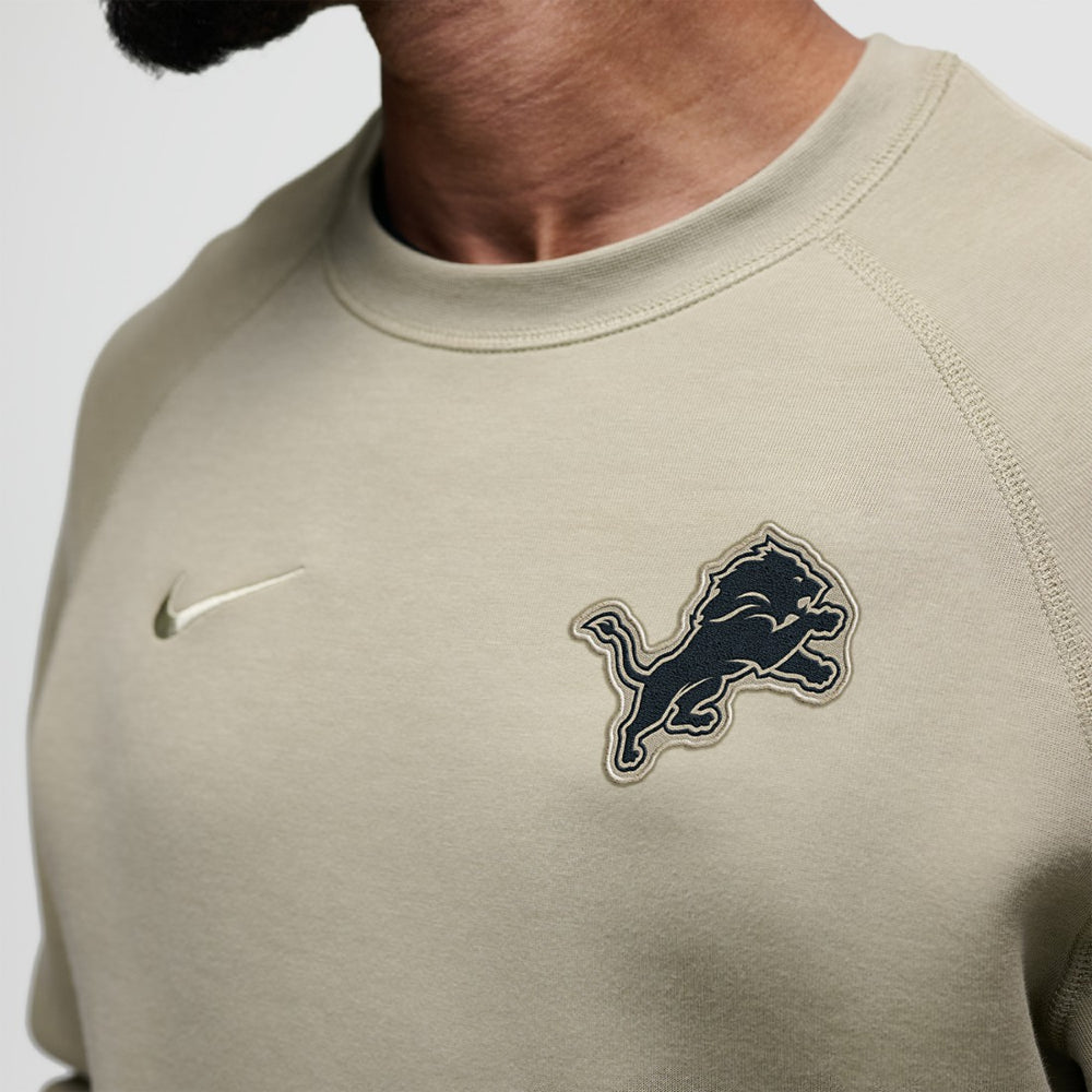 Tech Fleece Raglan Sweatshirt - Detroit Lions
