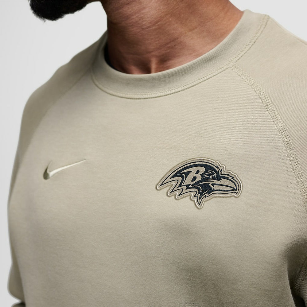 Tech Fleece Raglan Sweatshirt - Baltimore Ravens