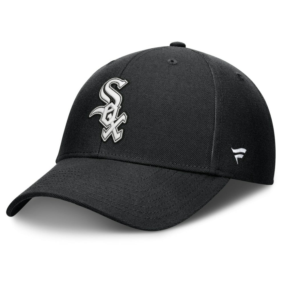 MLB Chicago White Sox Fanatics Core Adjustable Hat