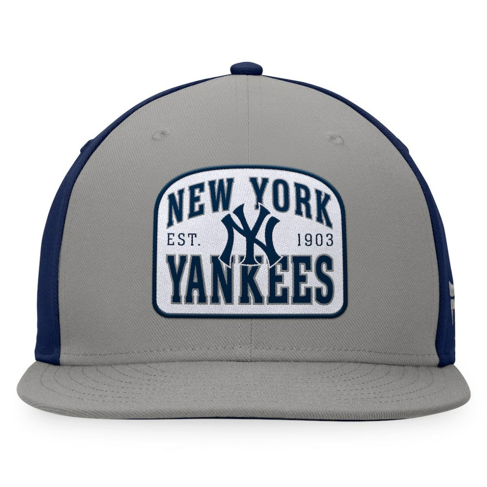 MLB New York Yankees Fanatics Cycle Snapback Hat