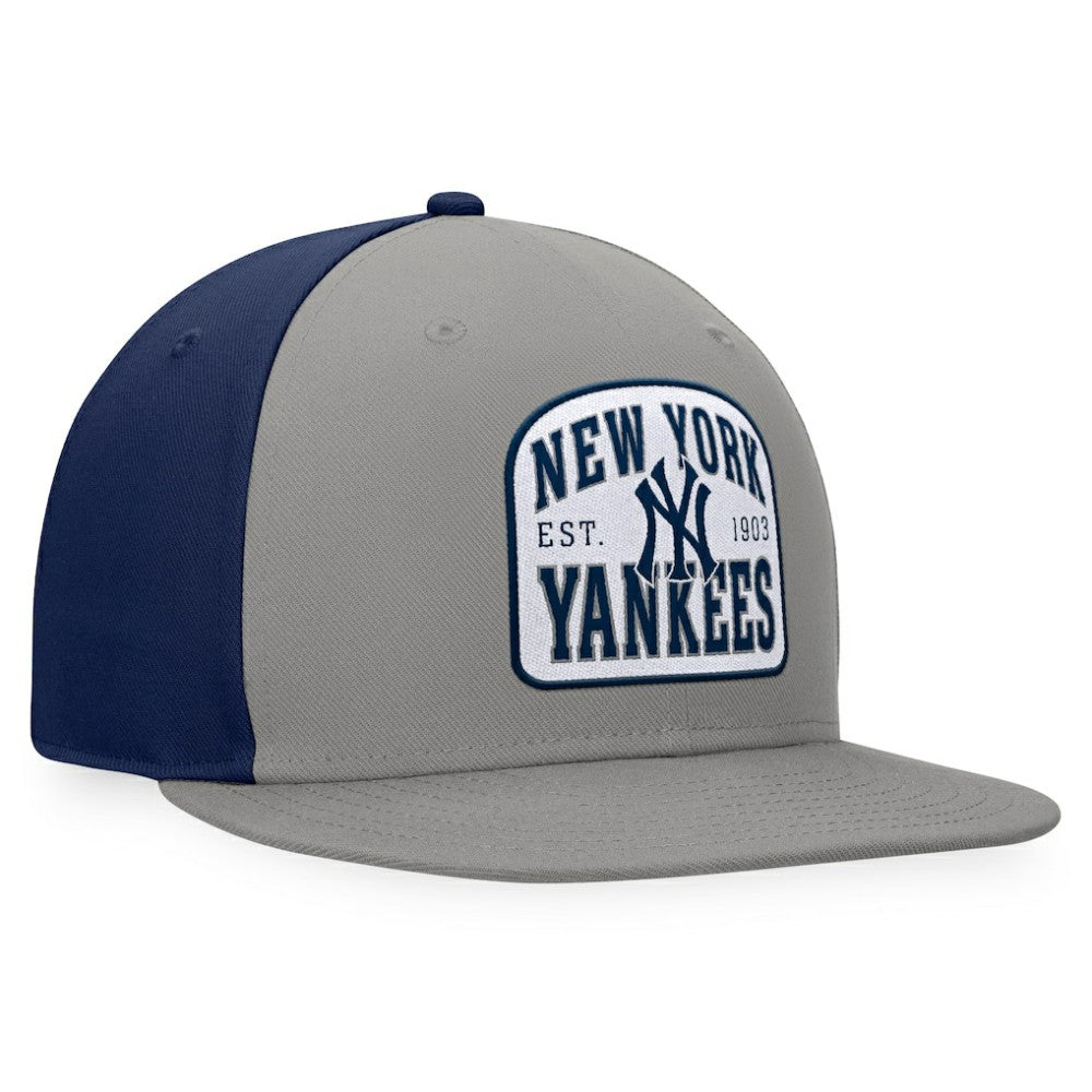 MLB New York Yankees Fanatics Cycle Snapback Hat