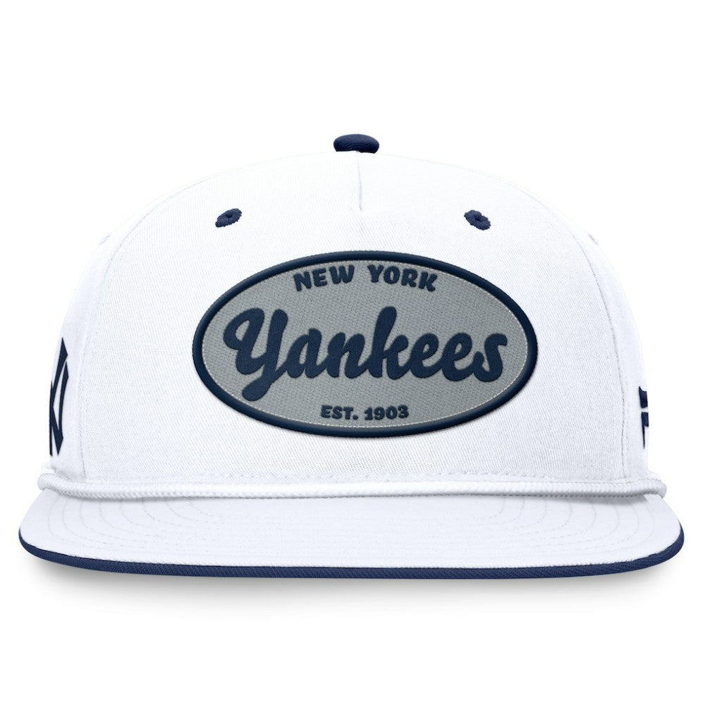 MLB New York Yankees Fanatics Cooperstown Collection Iron Golfer Snapback Hat