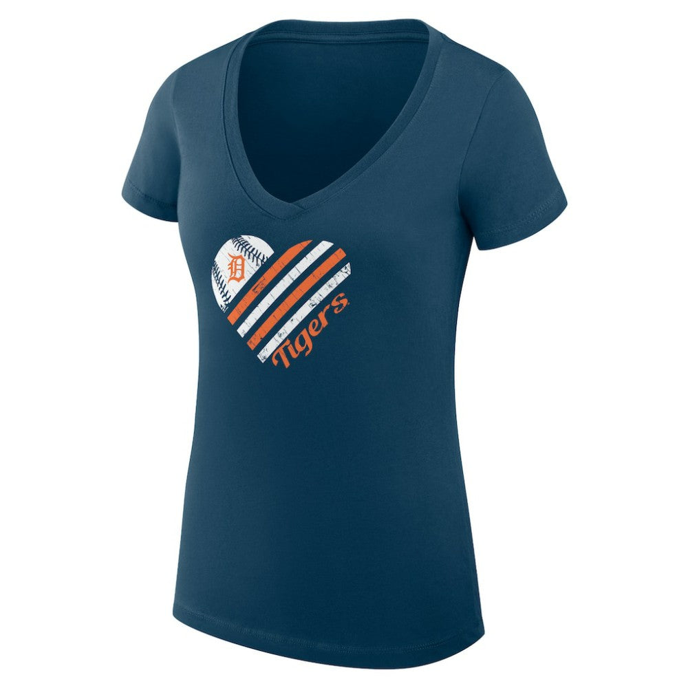 MLB Detroit Tigers G-III 4Her by Carl Banks Women's Super-Slim Fit Lightweight Heart V-Neck T-Shirt