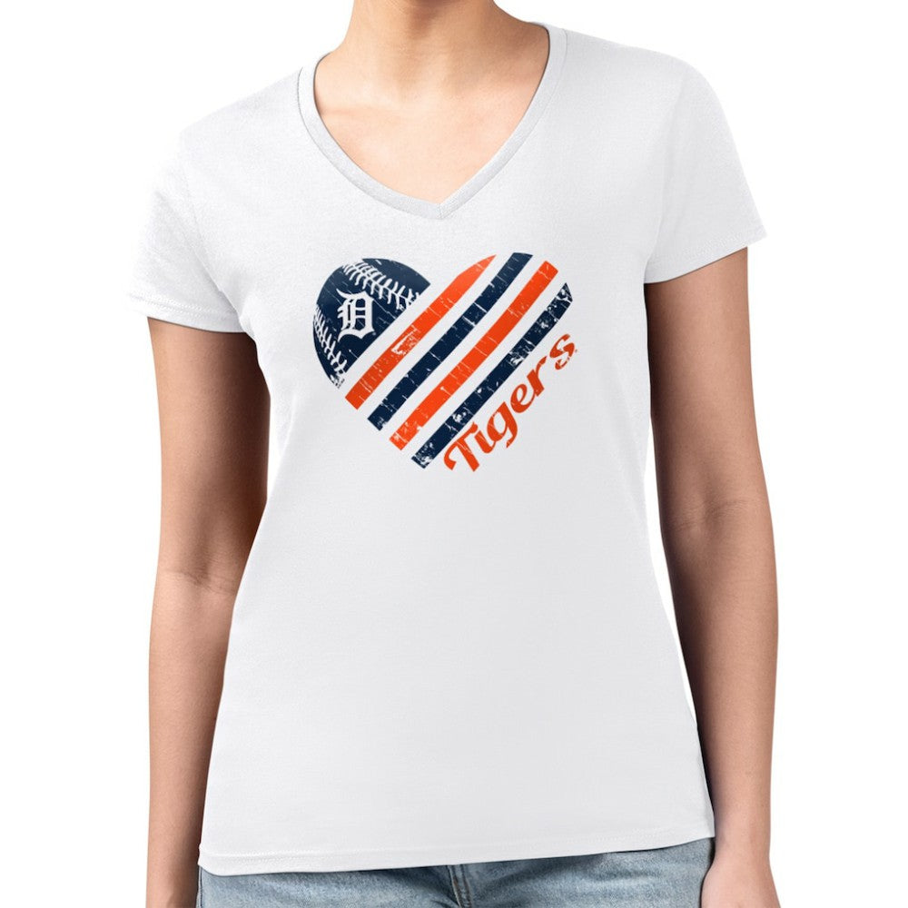 MLB Detroit Tigers G-III 4Her by Carl Banks Women's Super-Slim Fit Lightweight Heart V-Neck T-Shirt