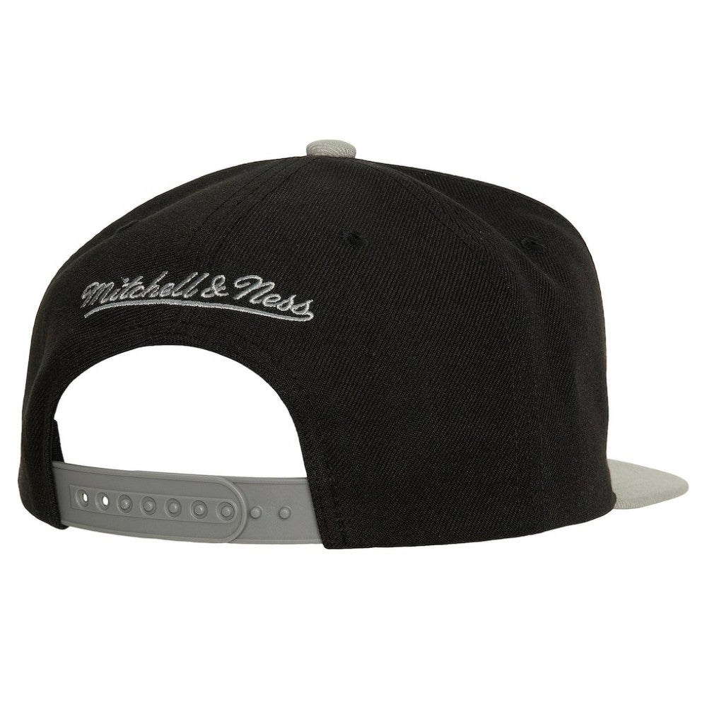 NHL Black Los Angeles Kings Mitchell & Ness Core Team Ground 2.0 Snapback Hat