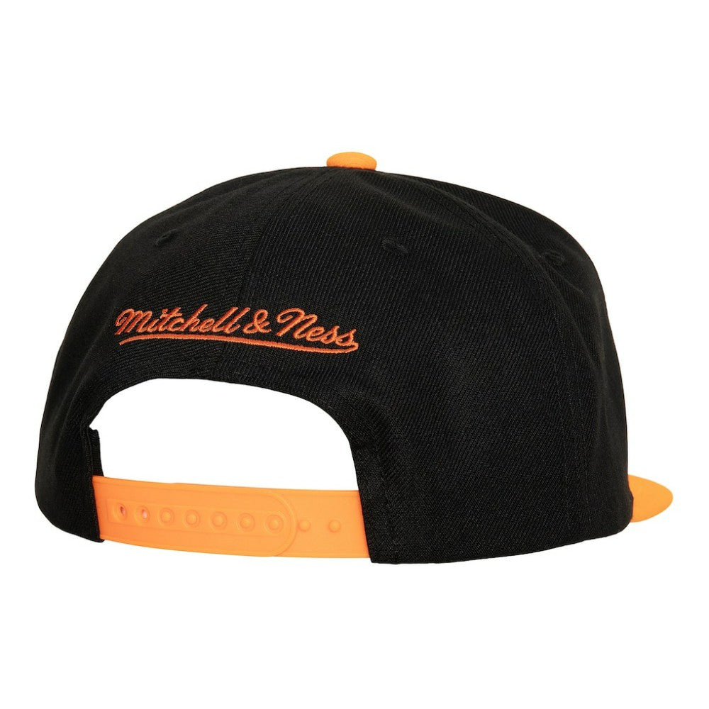 NHL Black Philadelphia Flyers Mitchell & Ness Core Team Ground 2.0 Snapback Hat