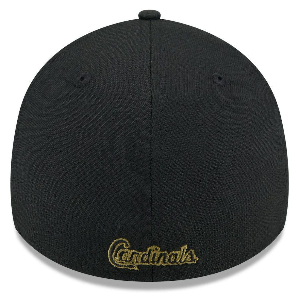 MLB St. Louis Cardinals New Era 2024 Armed Forces Day 39THIRTY Flex Hat