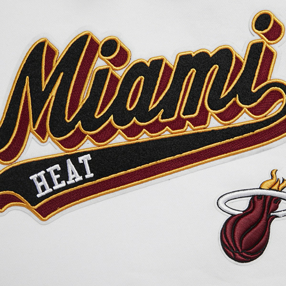 NBA Miami Heat Pro Standard Women's Script Tail Cropped Pullover Hoodie
