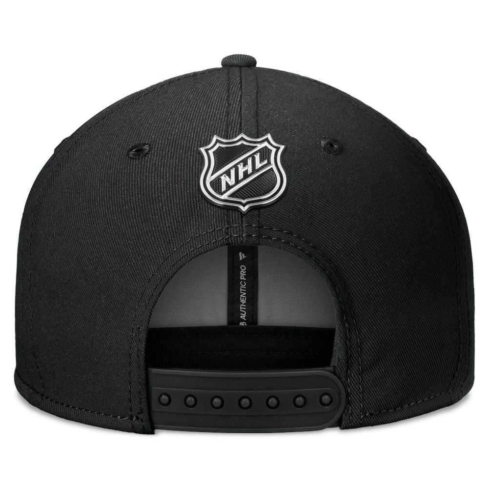 NHL Black Chicago Blackhawks Fanatics Authentic Pro Training Camp Snapback Hat