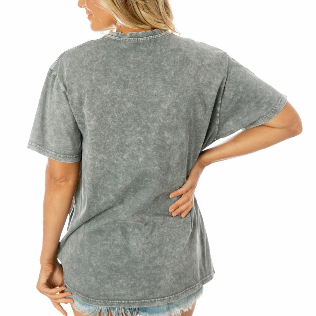 Gameday Couture Women's Tackle Titan Boyfriend Washed T-Shirt - Green Bay Packers