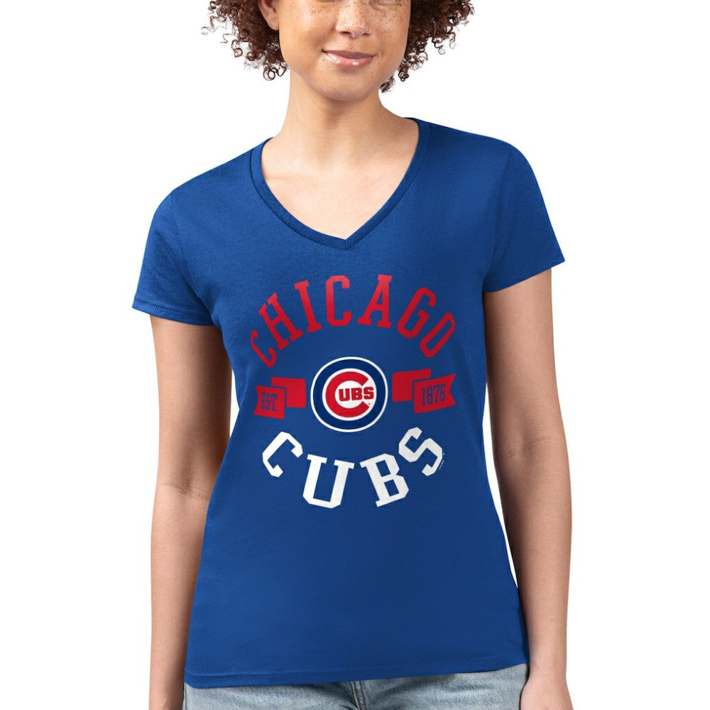 MLB Chicago Cubs G-III 4Her by Carl Banks Women's Super-Slim Fit Lightweight City Graphic V-Neck T-Shirt