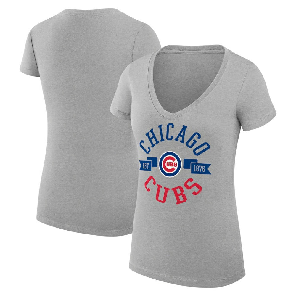 MLB Chicago Cubs G-III 4Her by Carl Banks Women's Super-Slim Fit Lightweight City Graphic V-Neck T-Shirt