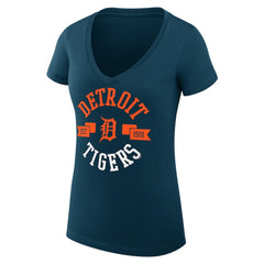 MLB Detroit Tigers G-III 4Her by Carl Banks Women's Super-Slim Fit Lightweight City Graphic V-Neck T-Shirt