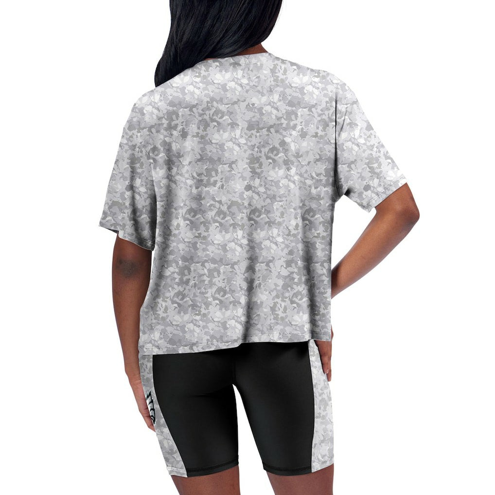 Certo Women's Turnout T-Shirt - Philadelphia Eagles