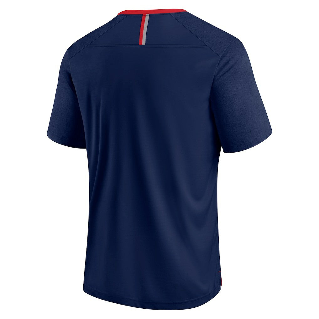 Defender Fade Slant T-Shirt - New England Patriots