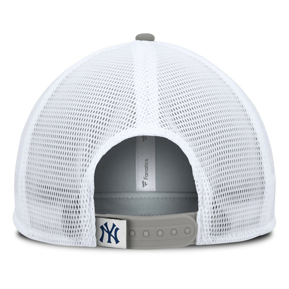 MLB New York Yankees Fanatics Fundamental Foam Front Snapback Hat