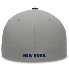 MLB New York Yankees Fanatics Fundamental Two-Tone Fitted Hat