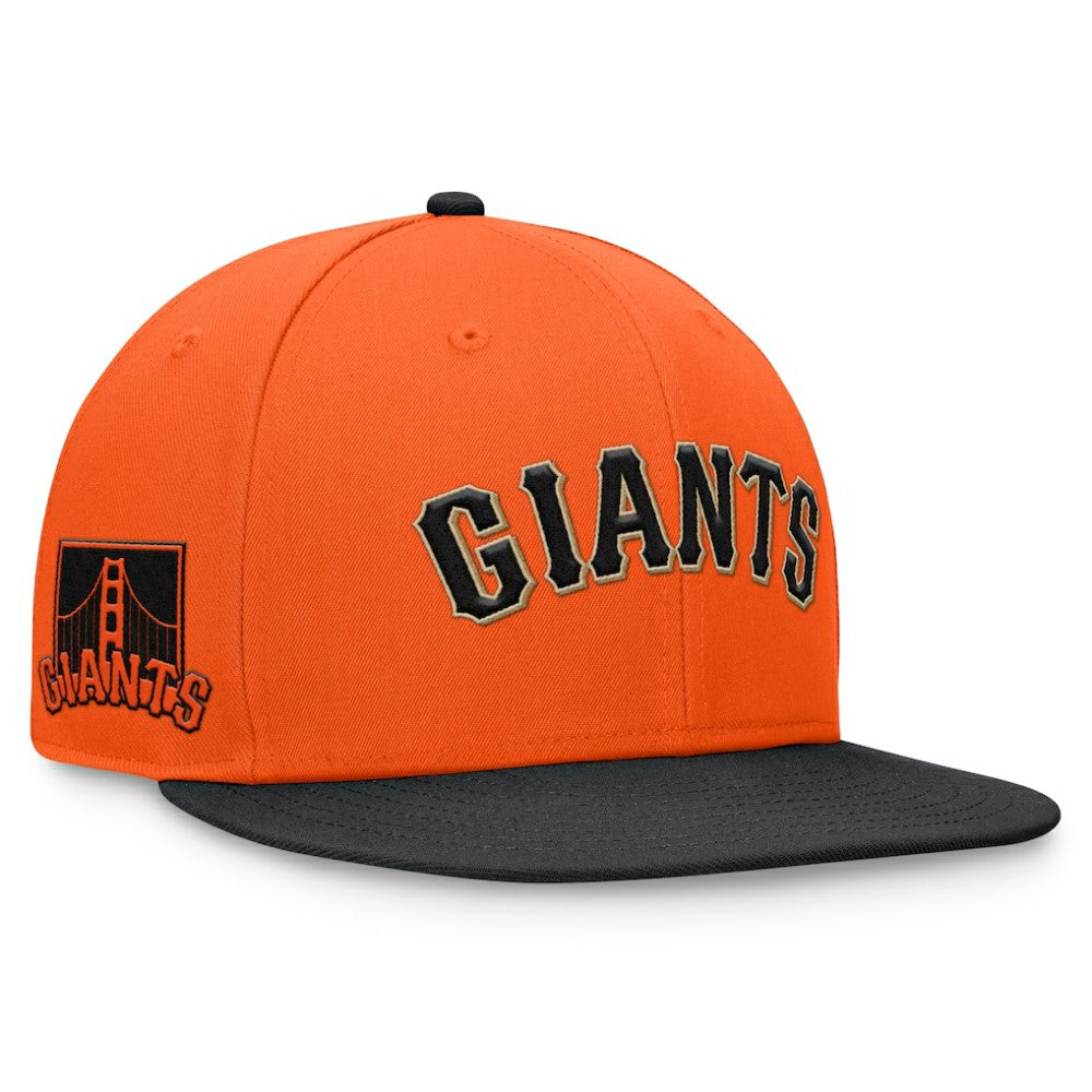 MLB San Francisco Giants Fanatics Fundamental Two-Tone Fitted Hat