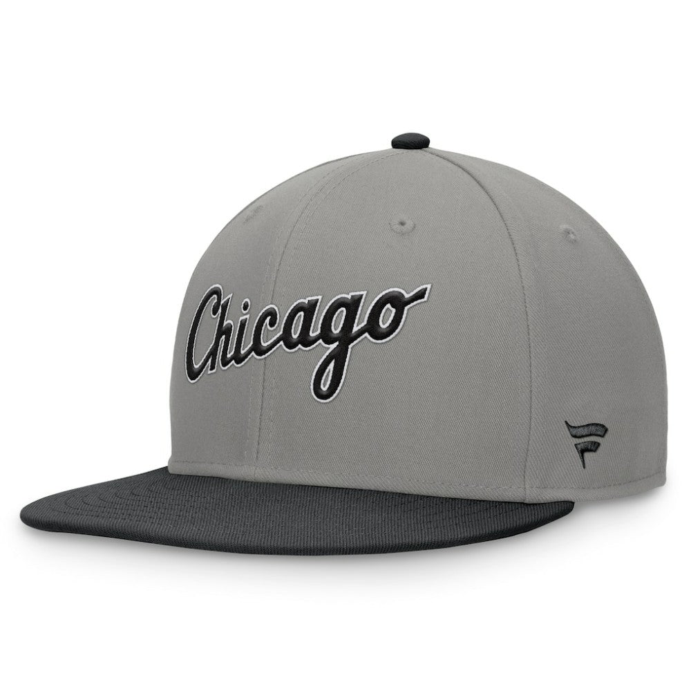 MLB Chicago White Sox Fanatics Fundamental Two-Tone Fitted Hat