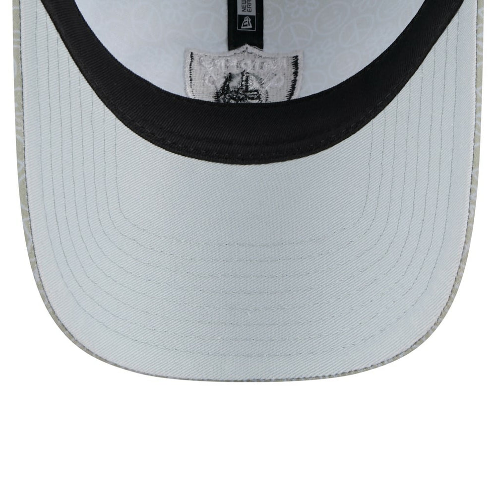 Women's Smiley 9TWENTY Adjustable Hat - Las Vegas Raiders