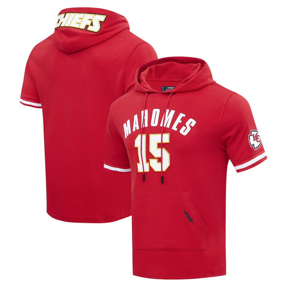 Patrick Mahomes  Pro Standard Player Name & Number Hoodie T-Shirt - Kansas City Chiefs