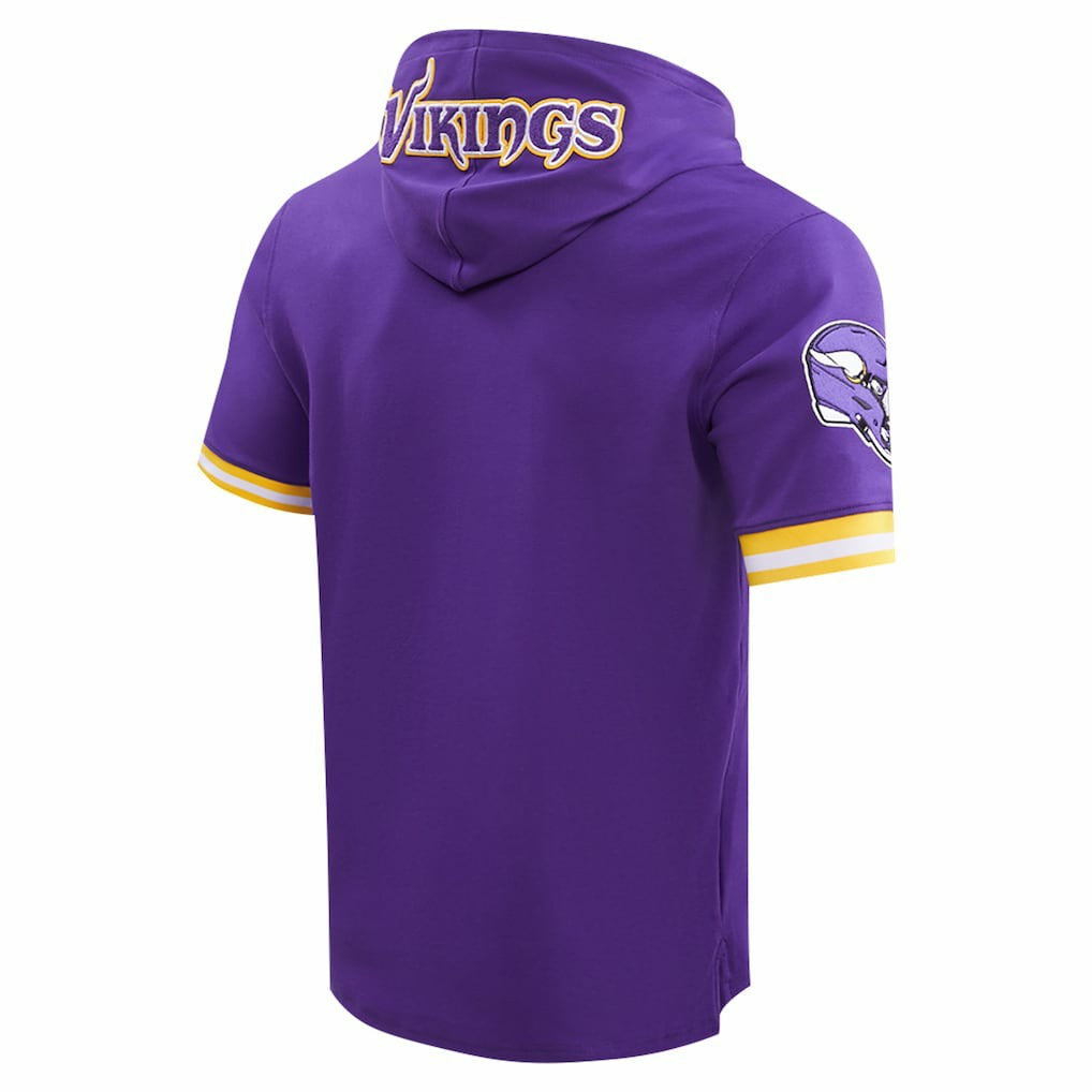 Justin Jefferson  Pro Standard Player Name & Number Hoodie T-Shirt - Minnesota Vikings