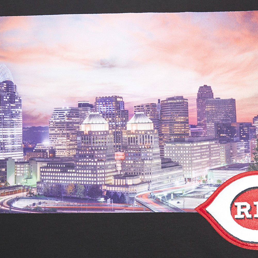 MLB Cincinnati Reds Pro Standard Cityscape T-Shirt