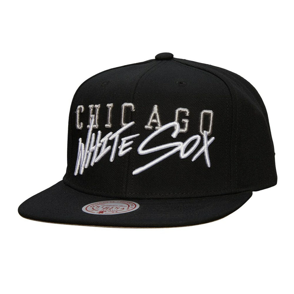 MLB Chicago White Sox Mitchell & Ness Team Tagged Snapback Hat